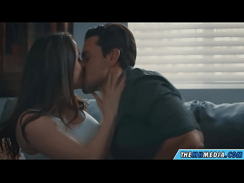❤️ Seks romantik me një nënë të mirë me bukë ️ Super pornografi tek ne ❌