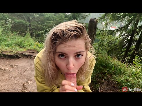 ❤️ Vajza gëlltitet sperma pas një blowjob publike - Eva Elfi ️ Super pornografi tek ne ❌